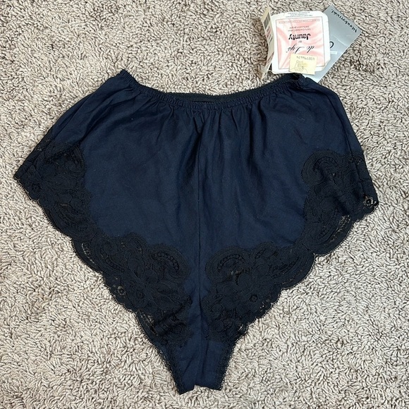 Vintage Other - NWT Wonder maid Deadstock vintage 1980s cotton lace Panties
